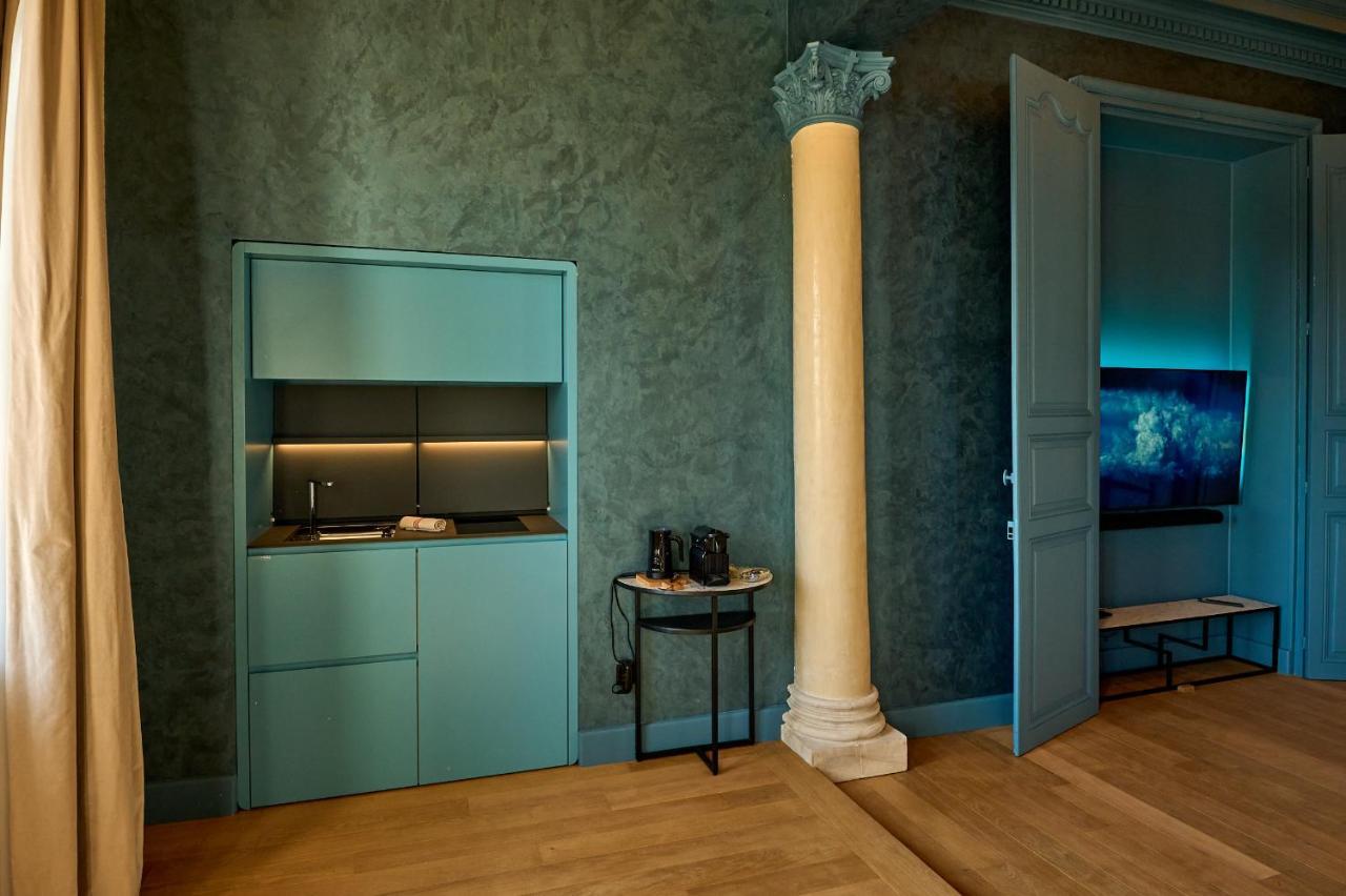 La Chapelle, Les Suites Du Palais, L'Unique 5 Etoiles De Nevers, Suite D'Exception, By Primo C0Nciergerie ภายนอก รูปภาพ