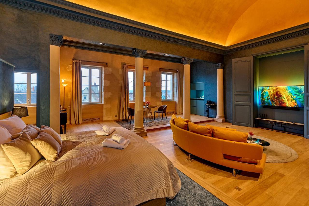 La Chapelle, Les Suites Du Palais, L'Unique 5 Etoiles De Nevers, Suite D'Exception, By Primo C0Nciergerie ภายนอก รูปภาพ