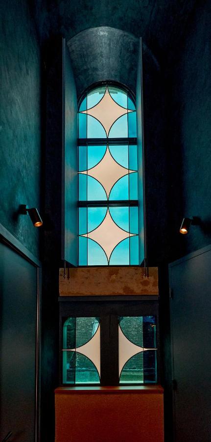La Chapelle, Les Suites Du Palais, L'Unique 5 Etoiles De Nevers, Suite D'Exception, By Primo C0Nciergerie ภายนอก รูปภาพ