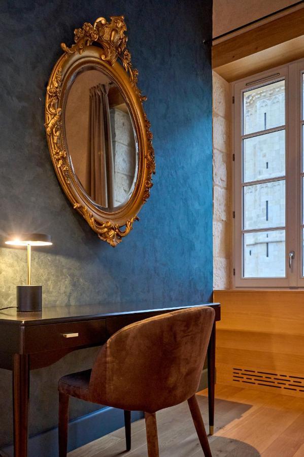 La Chapelle, Les Suites Du Palais, L'Unique 5 Etoiles De Nevers, Suite D'Exception, By Primo C0Nciergerie ภายนอก รูปภาพ