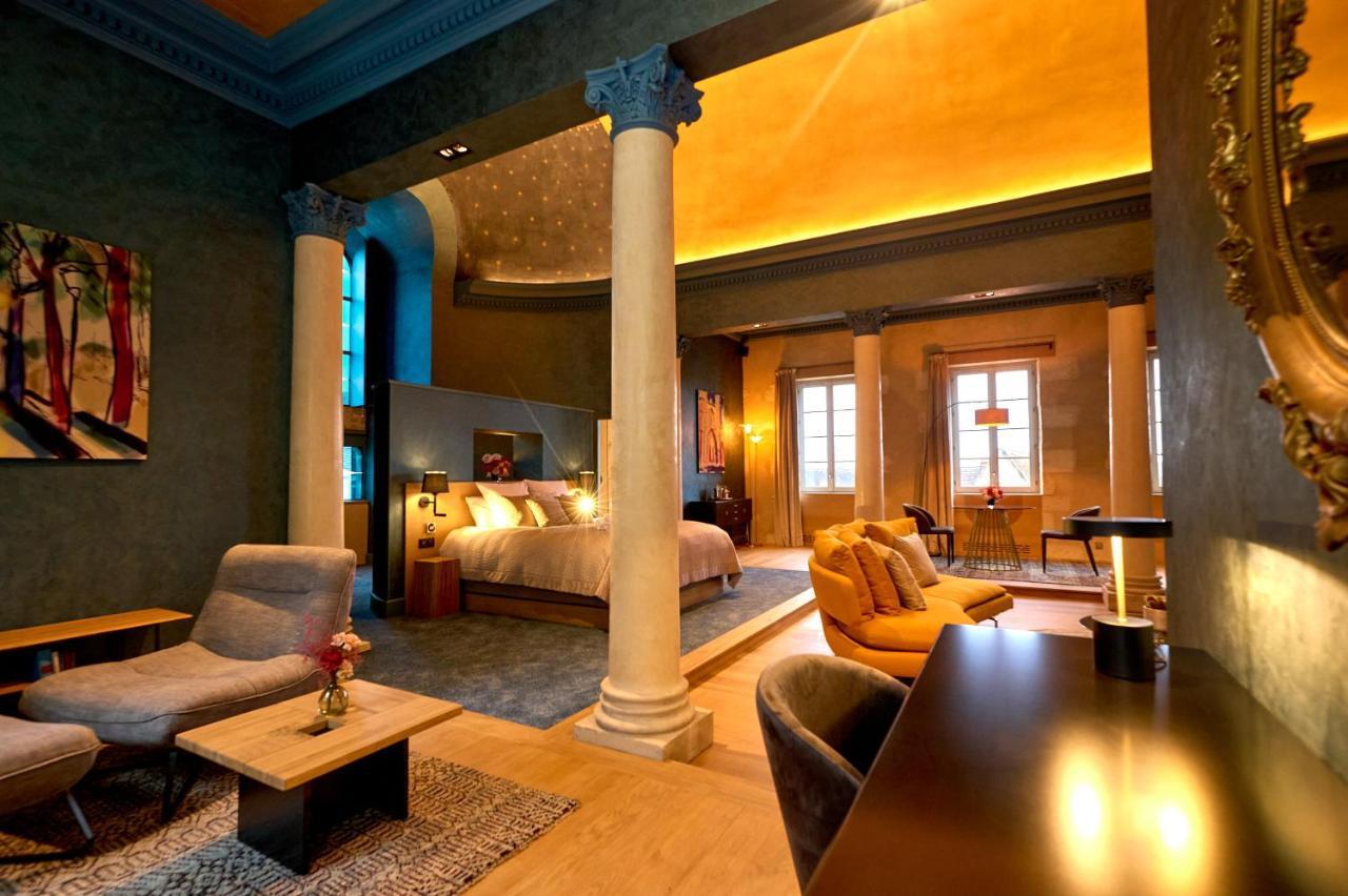 La Chapelle, Les Suites Du Palais, L'Unique 5 Etoiles De Nevers, Suite D'Exception, By Primo C0Nciergerie ภายนอก รูปภาพ